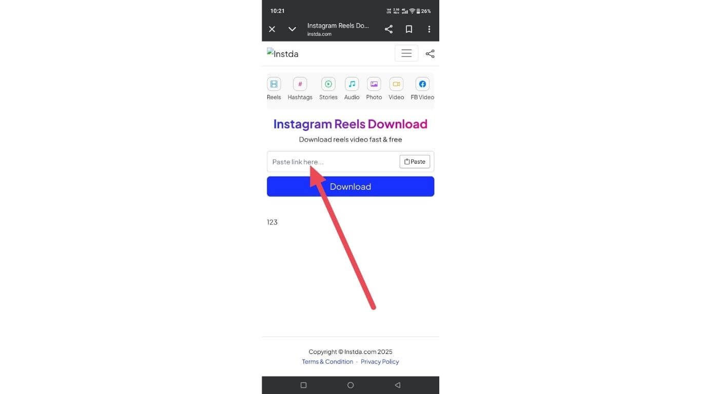 Paste Instagram reel URL into the input box for download